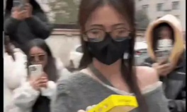娱乐八卦爆料吃瓜模板,当红明星的惊人往事,你绝对想不到!